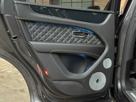 Bentley Bentayga 4,0 V8 Erstausgabe 550 PS 2021