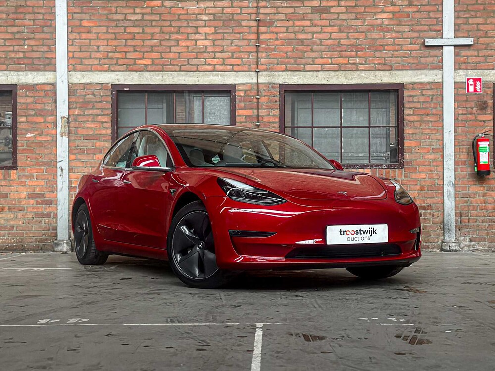Tesla Model 3 Long Range AWD 75kWh 441pk 2019, G-003-LT