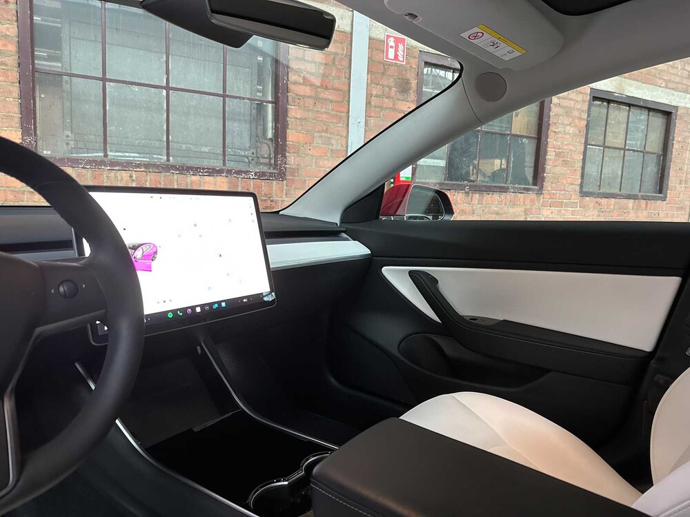 Tesla Model 3 Langstrecken-Allradantrieb 75 kWh 441 PS 2019, G-003-LT