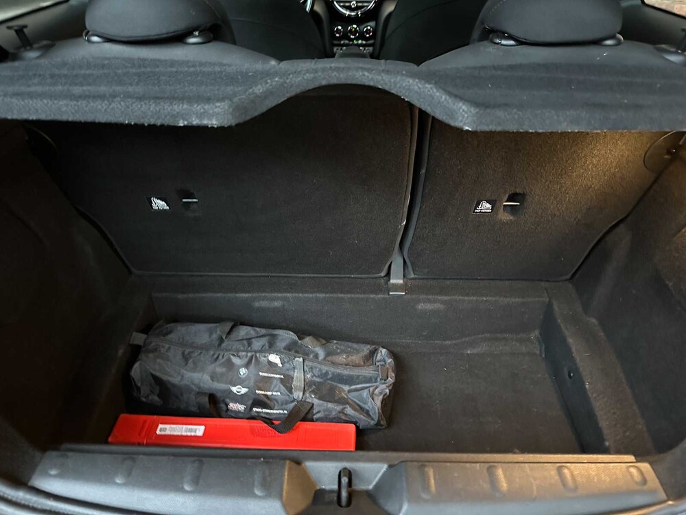 Mini Cooper Business 1.5 136hp 2016 (Original-NL), JF-468-B