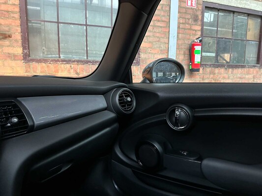 Mini Cooper Business 1.5 136pk 2016 (Origineel-NL), JF-468-B