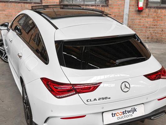 Mercedes-Benz CLA250 e AMG Limited Business Solution 160hp 2020 CLA-class Shooting Brake Plug-In Hybrid, J-472-VN