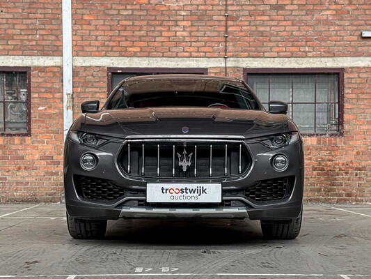 Maserati Levant 3.0 V6 349 PS 2017