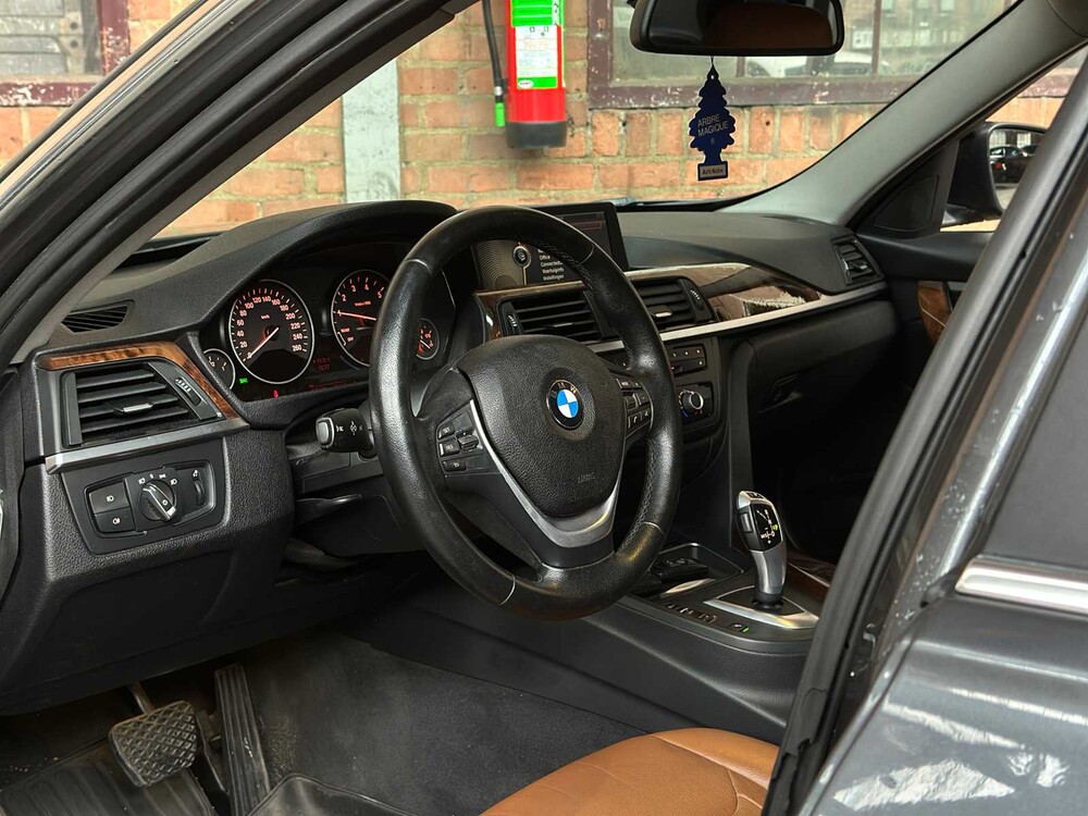 BMW 320i High Executive 184 PS 2012 3er, 75-XGB-4