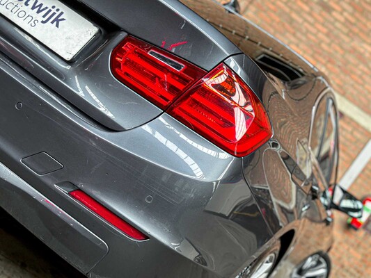 BMW 320i High Executive 184 PS 2012 3er, 75-XGB-4