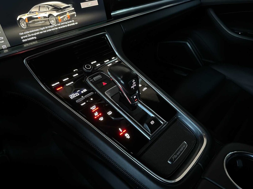 Porsche Panamera 4S 4.0 V8 Sport-Chrono 421pk 2017 (Origineel-NL), NS-629-Z