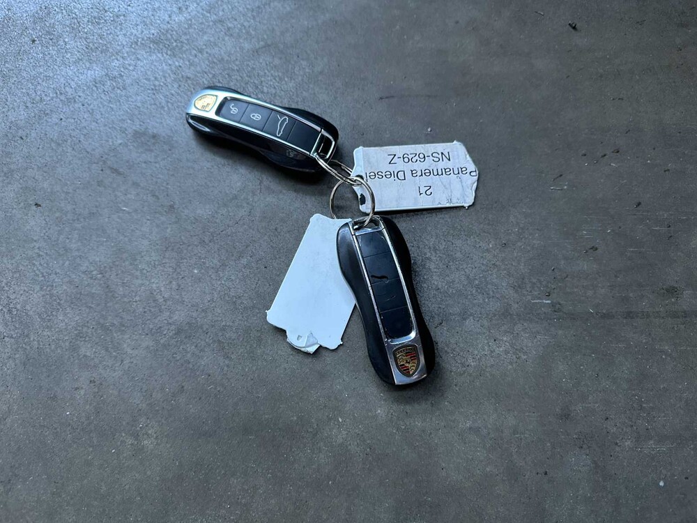 Porsche Panamera 4S 4.0 V8 Sport-Chrono 421hp 2017 (Original-NL), NS-629-Z