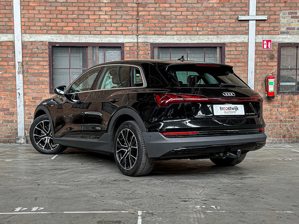 Audi e-tron 50 Quattro Edition 71 kWh 313pk 2020 (Origineel-NL + 1e Eigenaar), J-904-HF