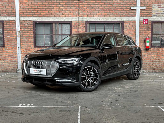 Audi e-tron 50 Quattro Edition 71 kWh 313pk 2020 (Origineel-NL + 1e Eigenaar), J-904-HF