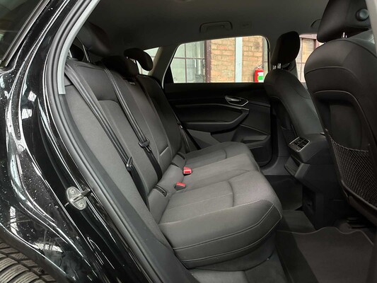 Audi e-tron 50 Quattro Edition 71 kWh 313hp 2020 (Original-NL + 1st Owner), J-904-HF