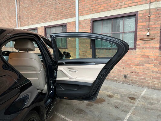 Alpina B5 F10 4.4 V8 BiTurbo 507pk 2010