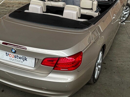 BMW 325i High Executive 217hp 2012 E93 3 Series Convertible, 09-TGN-9