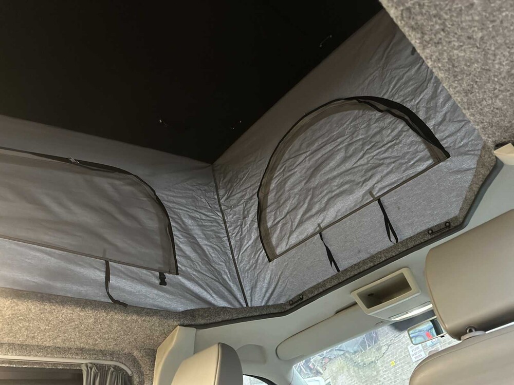 Volkswagen Transporter 7J0 T5 2.0 L1H1 84kW Camper 116 PS 2012, HXR-32-F