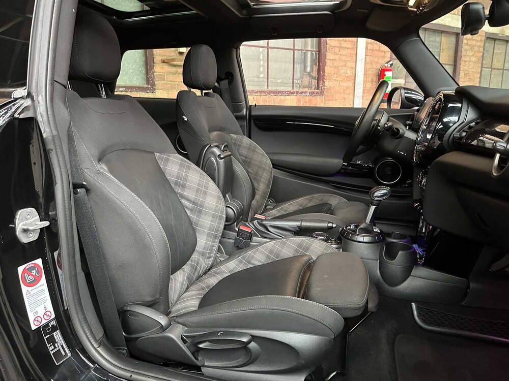 Mini Cooper S 2.0 JCW 400pk 2014 (Origineel-NL), 3-XDD-09