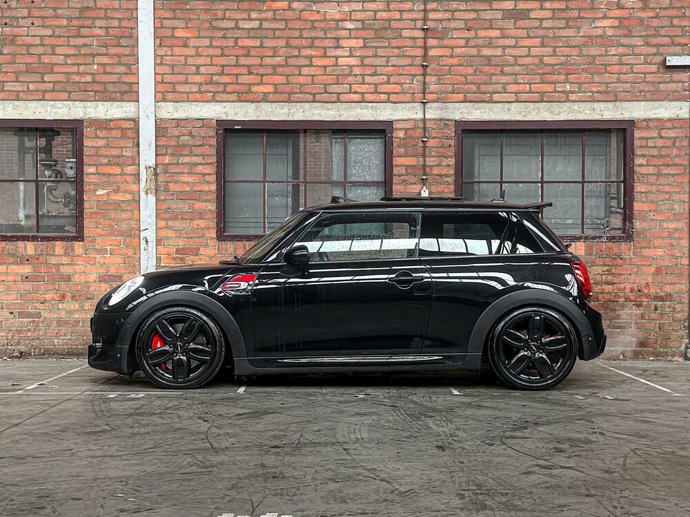 Mini Cooper S 2.0 JCW 400 PS 2014 (Original-NL), 3-XDD-09