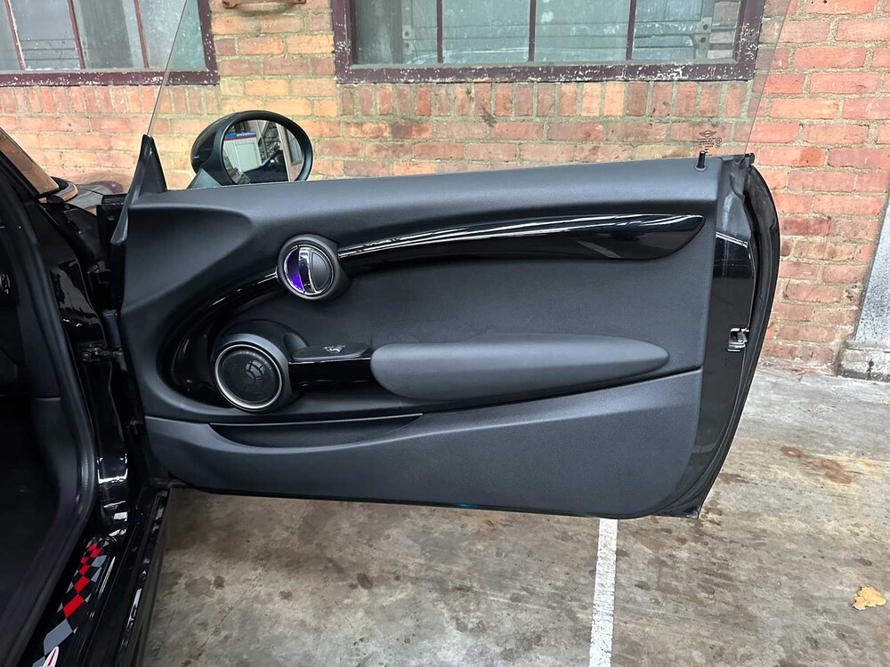 Mini Cooper S 2.0 JCW 400 PS 2014 (Original-NL), 3-XDD-09