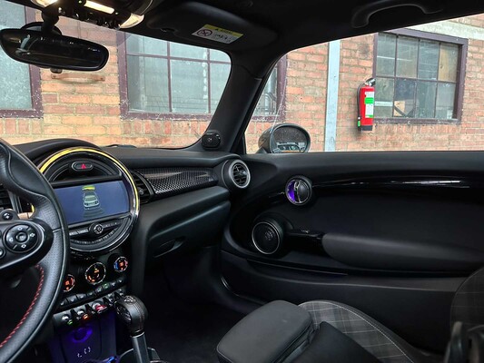 Mini Cooper S 2.0 JCW 400pk 2014 (Origineel-NL), 3-XDD-09