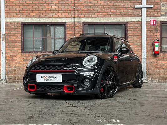 Mini Cooper S 2.0 JCW 400 PS 2014 (Original-NL), 3-XDD-09