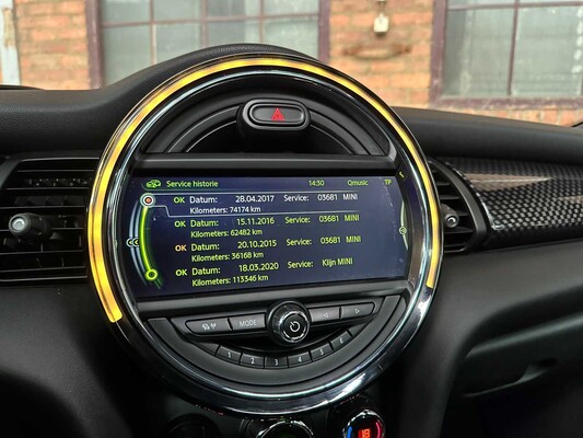 Mini Cooper S 2.0 JCW 400 PS 2014 (Original-NL), 3-XDD-09