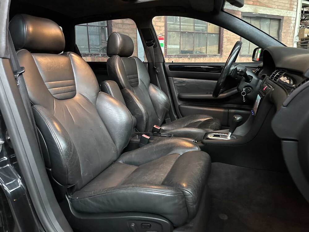 Audi RS6 Avant C5 4.2 V6 Quattro 450pk 2003, 72-NZ-TZ Youngtimer