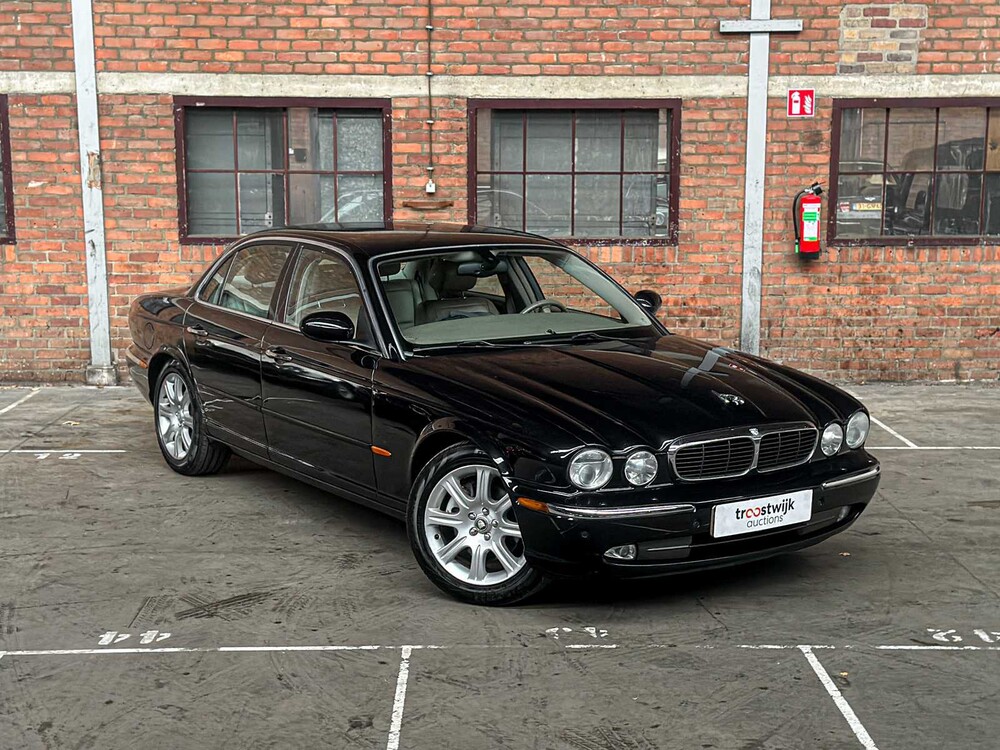 Jaguar XJ8 3.5 V8 258pk 2003 Youngtimer