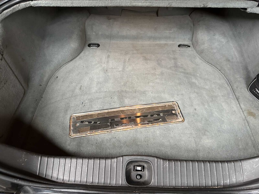 Jaguar XJ8 3.5 V8 258pk 2003 Youngtimer