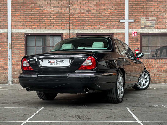 Jaguar XJ8 3.5 V8 258pk 2003 Youngtimer