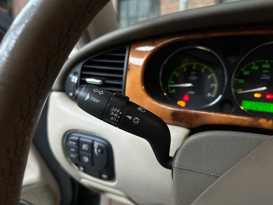 Jaguar XJ8 3.5 V8 258hp 2003 Youngtimer