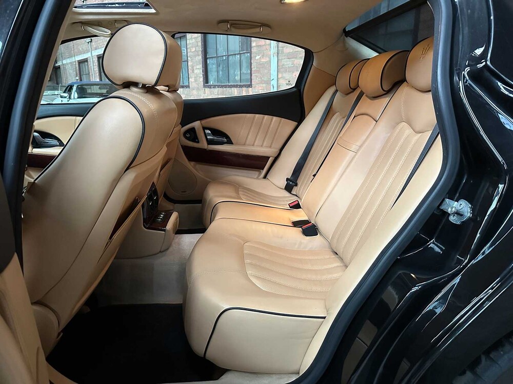 Maserati Quattroporte 4.2 V8 Duo Select 400 PS 2006, L-851-RK Youngtimer