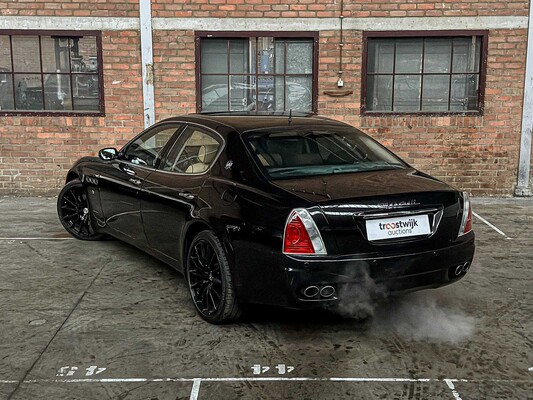 Maserati Quattroporte 4.2 V8 Duo Select 400pk 2006, L-851-RK Youngtimer