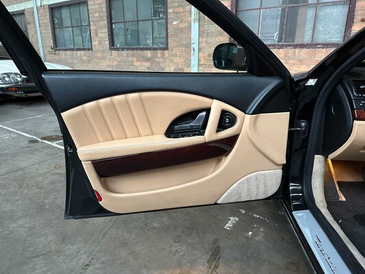 Maserati Quattroporte 4.2 V8 Duo Select 400 PS 2006, L-851-RK Youngtimer