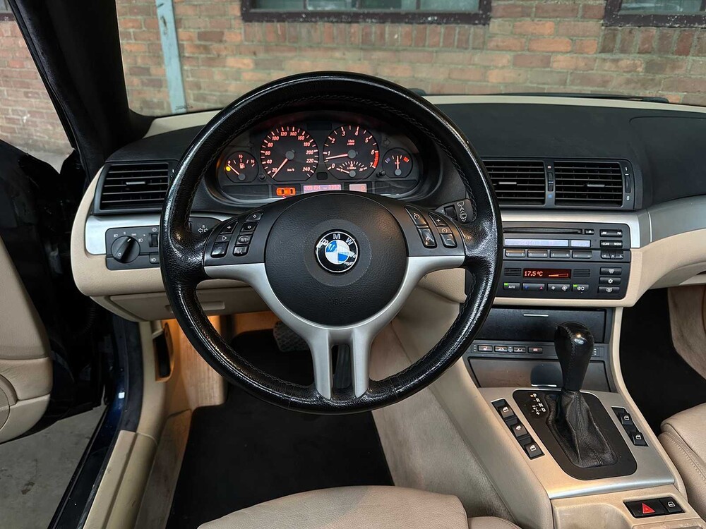 BMW 325Ci Executive 192pk 2002 (Origineel-NL) 3-serie Cabriolet (Hardtop + Softtop), 11-JP-PG