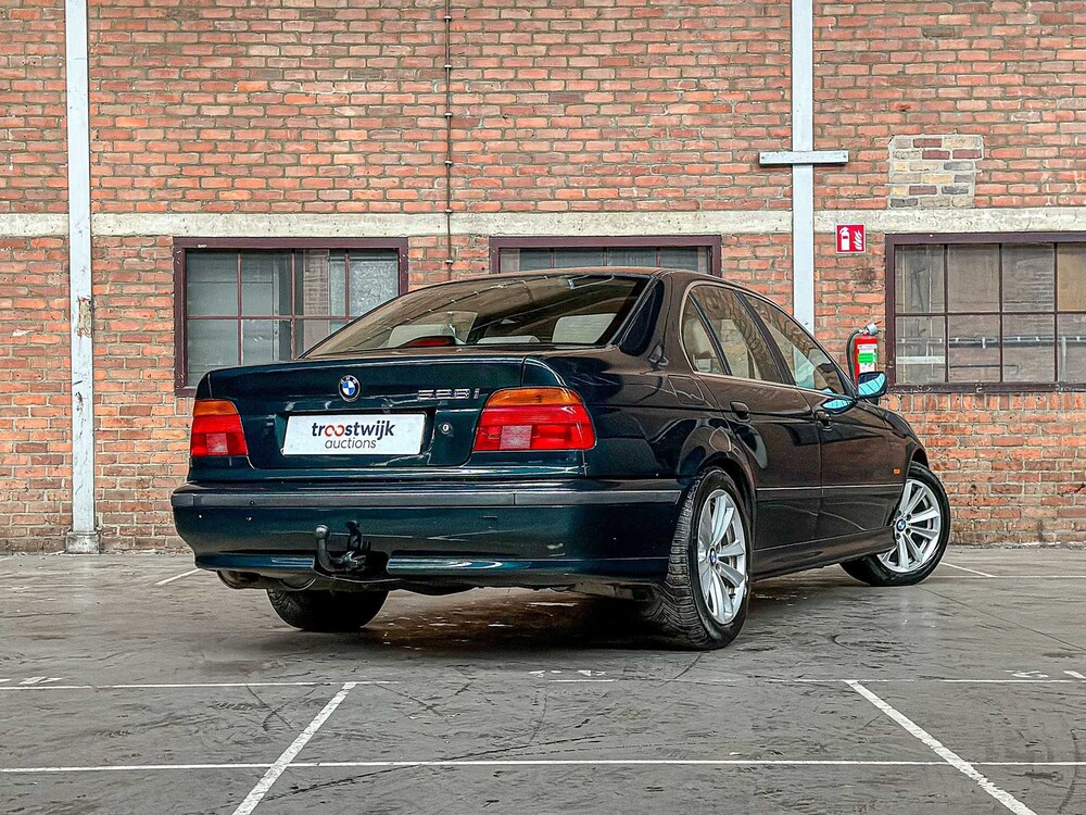 BMW 528i Executive 193 PS 1997 (Original-NL) 5er E39, RN-ZL-11