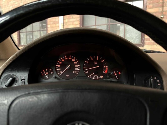 BMW 528i Executive 193pk 1997 (Origineel-NL) 5-serie E39, RN-ZL-11