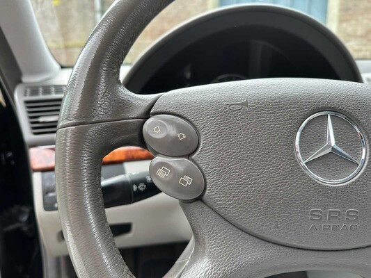 Mercedes-Benz E200 Limousine KOMPRESSOR E-Klasse 2007 (Origineel-NL), 84-TV-XF