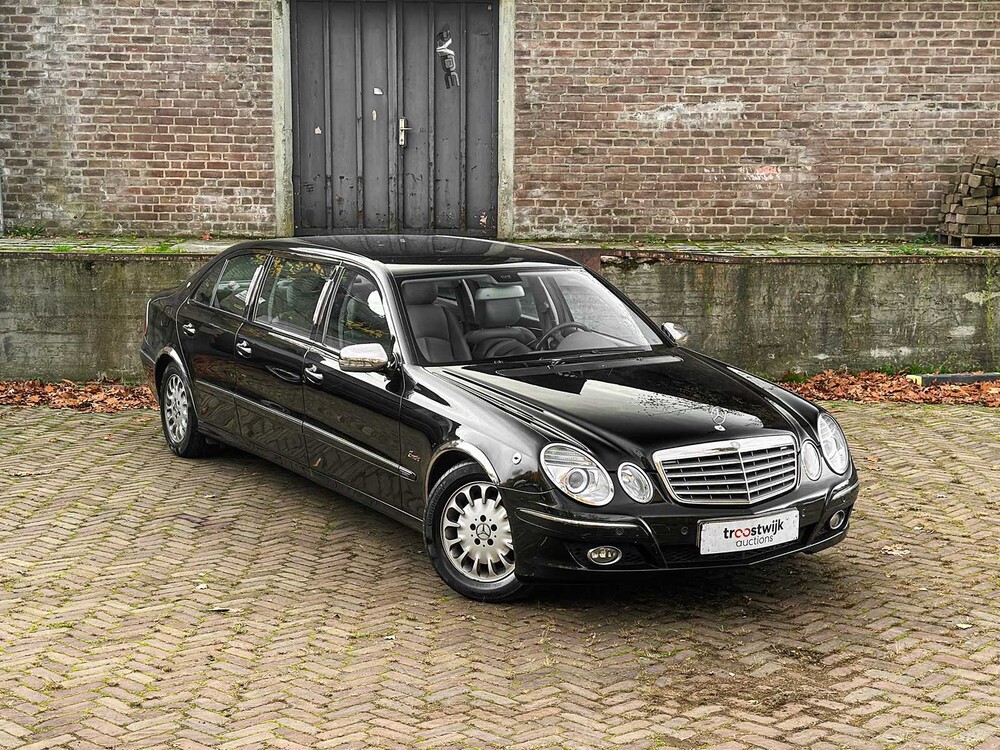 Mercedes-Benz E200 Limousine Kompressor 2007 E-klasse, 85-TV-XF Youngtimer