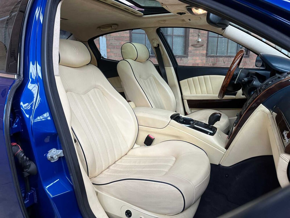 Maserati Quattroporte 4,2 V8 400 PS 2008 (43.000 km) Youngtimer -Automatik-