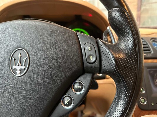 Maserati Quattroporte Sport GT 400pk 2006 Youngtimer