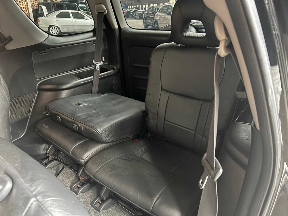 Toyota RAV4 2.0-16V VVT-i Sol (Automatic) 150hp 2004, 76-HFB-9 Youngtimer