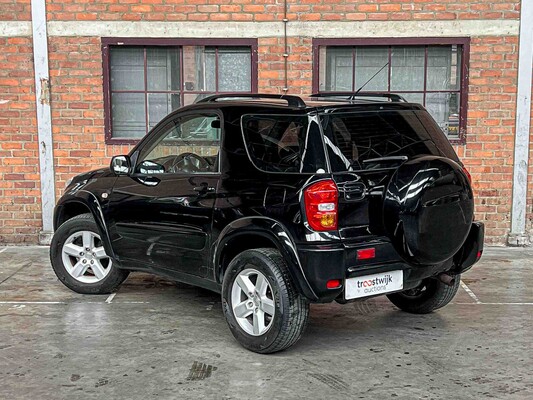 Toyota RAV4 2.0-16V VVT-i Sol (Automaat) 150pk 2004, 76-HFB-9 Youngtimer