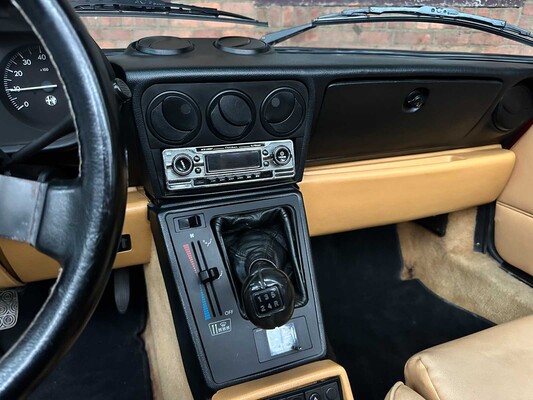 Alfa Romeo Spider 2000 2.0 118pk 1992, 56-RL-TR