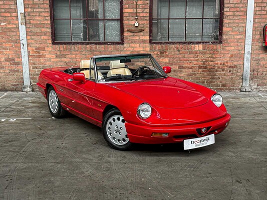 Alfa Romeo Spider 2000 2.0 118pk 1992, 56-RL-TR