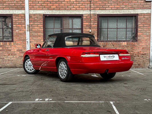 Alfa Romeo Spider 2000 2.0 118pk 1992, 56-RL-TR