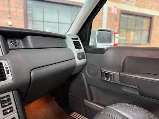 Land Rover Range Rover 4.4 V8 Vogue 286 PS 2002, 67-SJ-DS Youngtimer