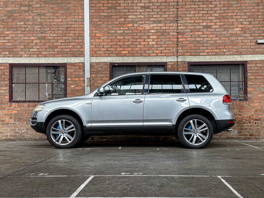 Volkswagen Touareg 3,2 V6 220 PS 2003, 07-NG-JJ Youngtimer