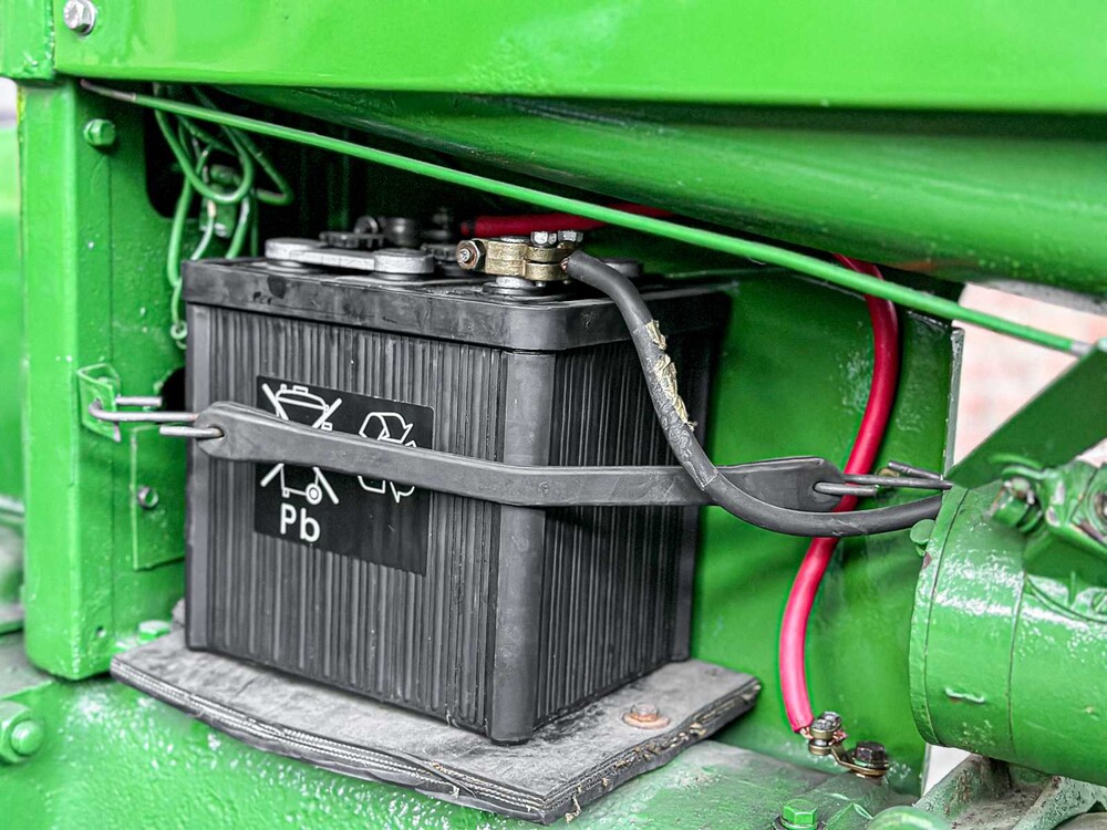 John Deere Model M 2-Cilinder 20pk 1952 Trekker Olditmer