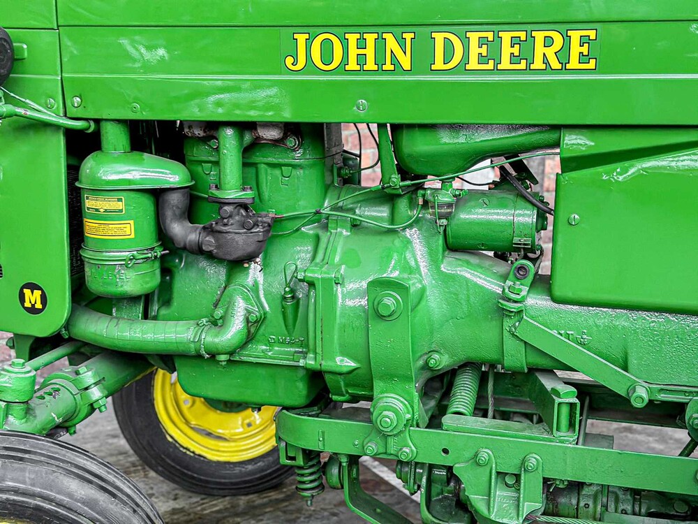 John Deere Model M 2-Cilinder 20pk 1952 Trekker Olditmer