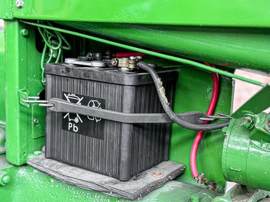 John Deere Model M 2-Cilinder 20pk 1952 Trekker Olditmer