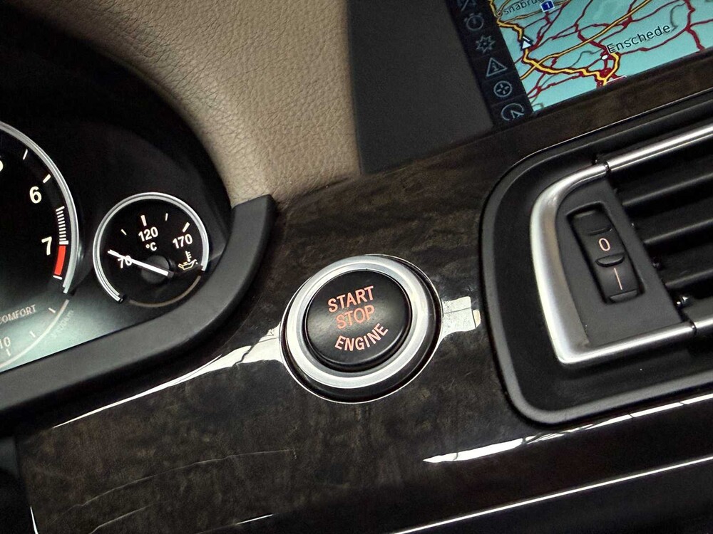 BMW 750i xDrive High 4.4 V8 Executive 408pk 2010 7-Serie, L-524-ZV