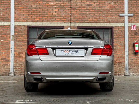 BMW 750i xDrive High 4.4 V8 Executive 408pk 2010 7-Serie, L-524-ZV